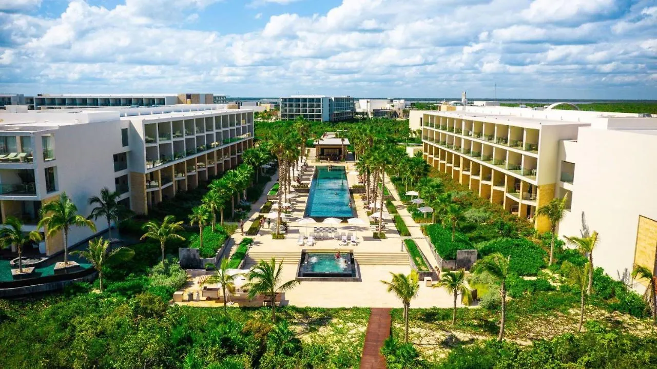 Family Selection At Grand Palladium Select Costa Mujeres Cancun Resort